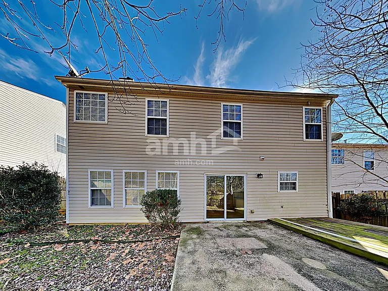 218 Wild Flower Ln — Photo 24