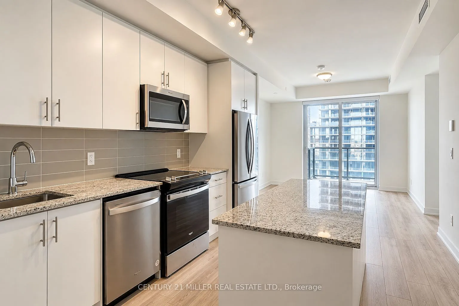 1 bed, $2,200 — Photo 3