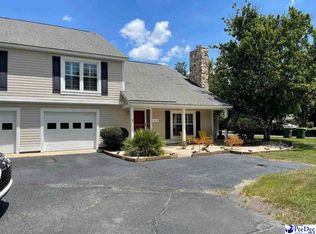 1813 Meadow Green Pl, Florence, SC 29501