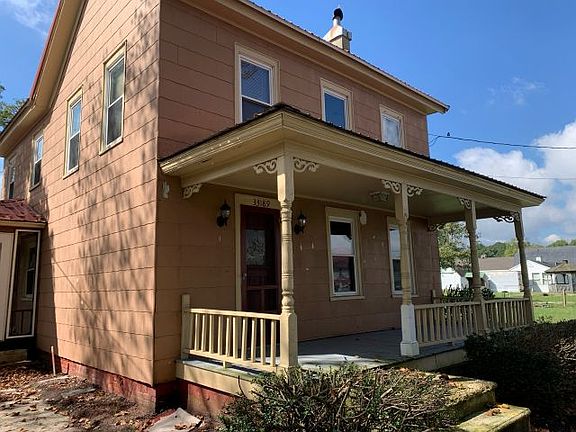 2nd image of 33189 Main St