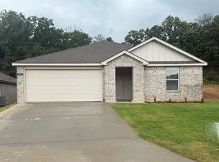 155 Bighorn Trl, Maumelle, AR 72113