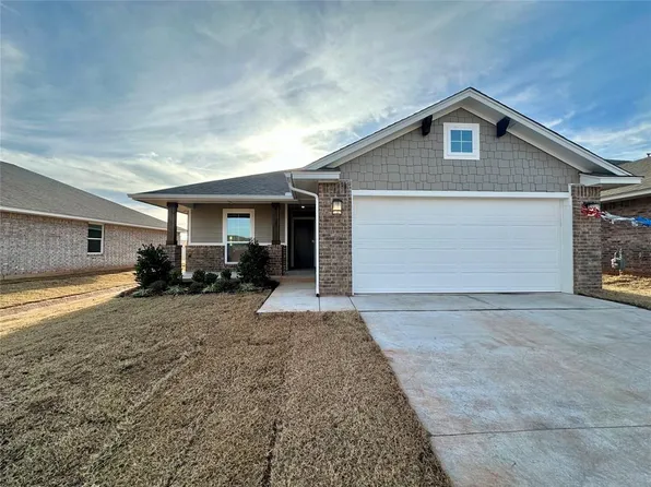 18305 Austin Ct, Edmond, OK 73012
