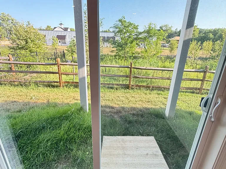 7846 Hope Ct — Photo 8