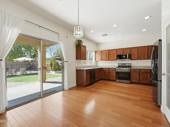 40846 N ELIANA Drive, San Tan Valley, AZ 85140