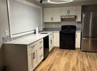 6985 SW Montauk Cir, Lake Oswego, OR 97035