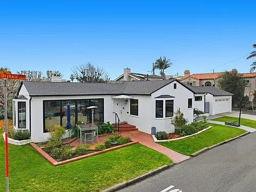 1539 Bonnie Brae St Photo 1