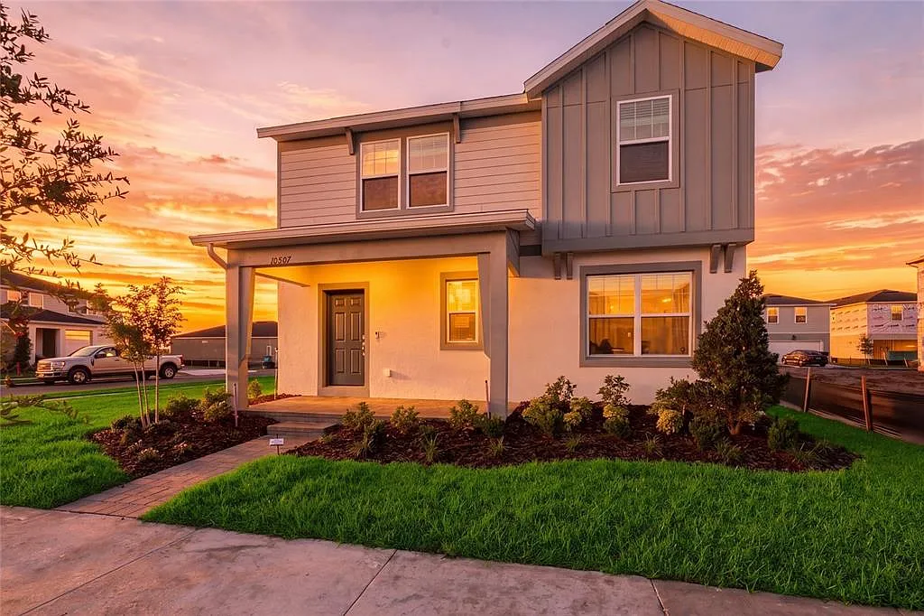4 bed, 3.0 bath, 2341 sqft, $3,600 — Photo 1