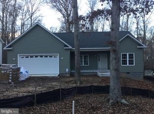 105 Happy Creek Rd, Locust Grove, VA 22508