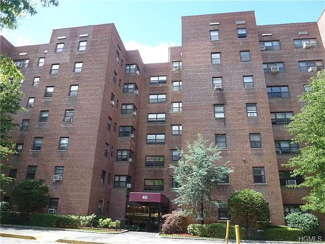 1st image of 40 Fleetwood Ave APT 3A