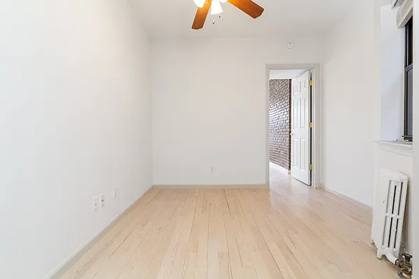 Rented by REAL New York | media 21