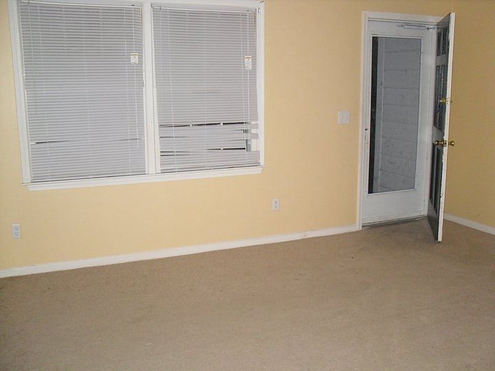 1st image of 1112 Beauvoir Dr