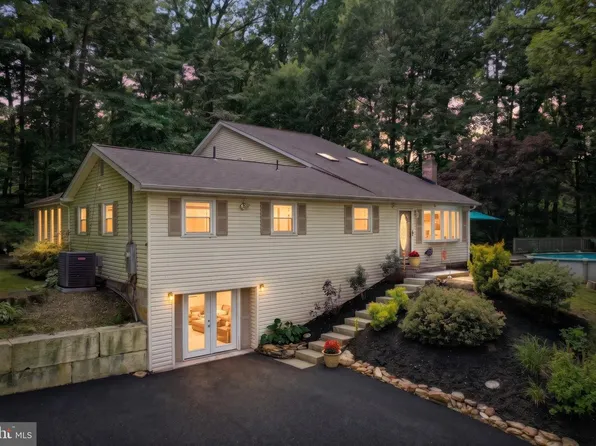 5624 Church Rd, Felton, PA 17322