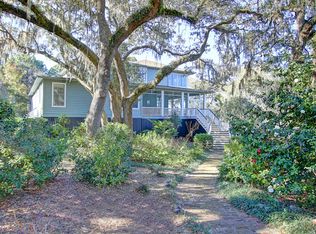 6350 Oak Grove Plantation Rd, Wadmalaw Island, SC 29487