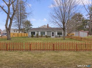 416 Chestnut Hill Ave, Waterbury, CT 06704