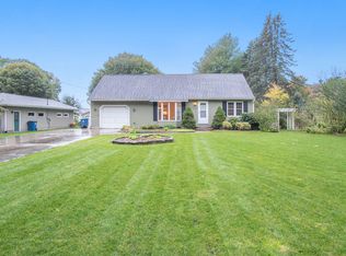 15167 144th Ave, Spring Lake, MI 49456