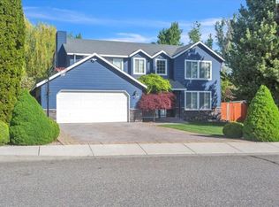 1534 W 35th Loop, Kennewick, WA 99337