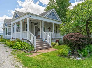 1006 Wyatt Ave, Lincoln, IL 62656