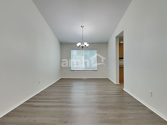 5th image of 18606 112th Ave