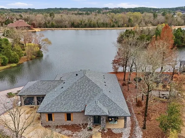 53 Maravilla Way, Hot Springs Village, AR 71909