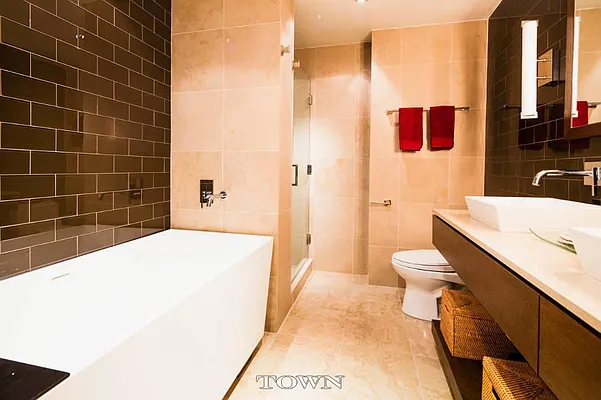 Rented by Town Residential | media 34