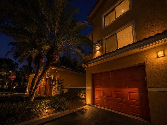 4th image of 500 Scotia Drive #302