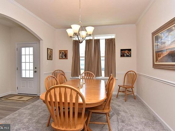 4th image of 20219 Greythorne Ln