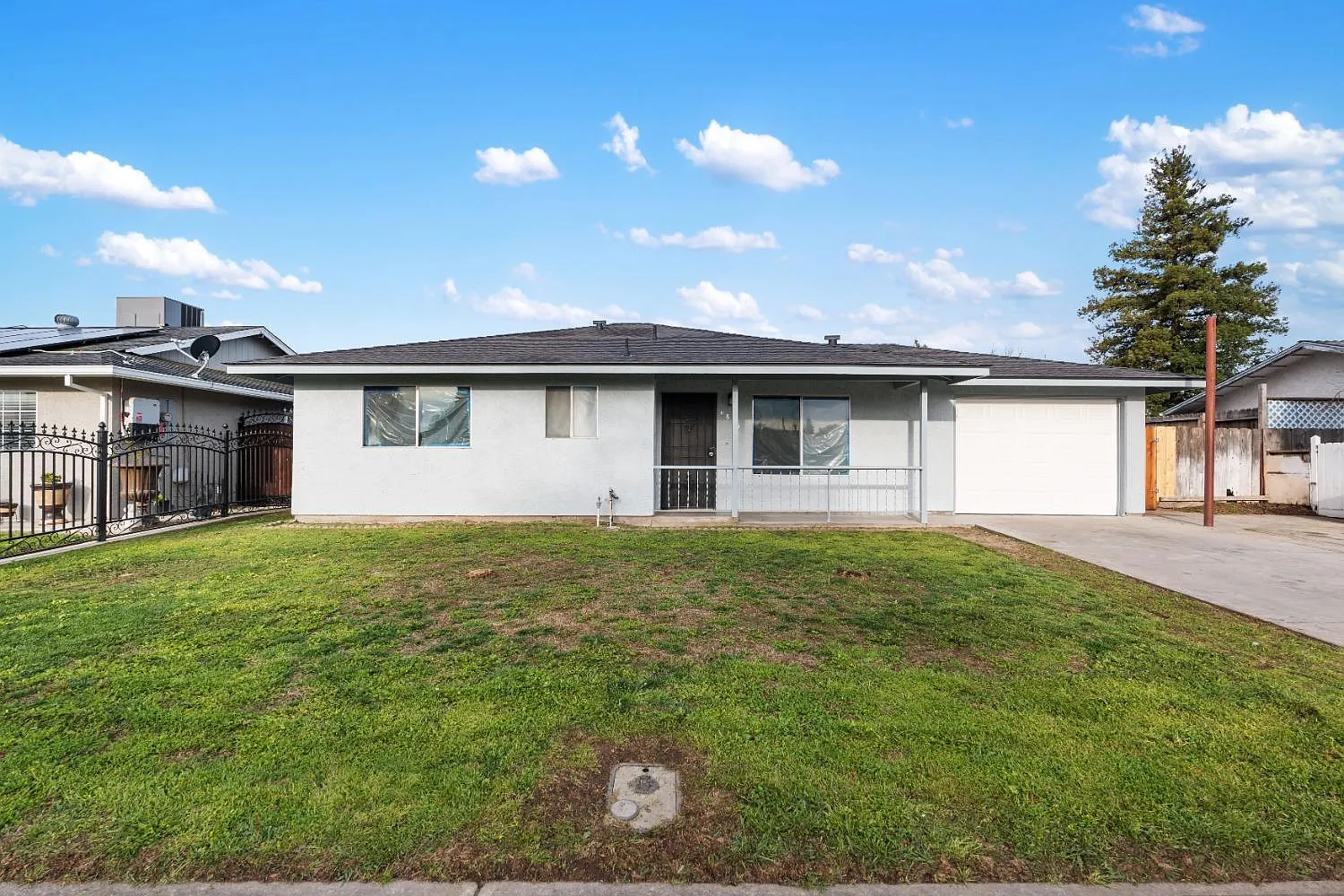 6879 Cindy St photo 1