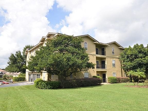 2nd image of 114 Vista Verdi Cir Unit 336