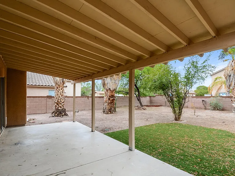 8868 N Twin Peaks Brook Rd — Photo 16