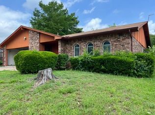 4019 Rushmoor Dr, Arlington, TX 76016