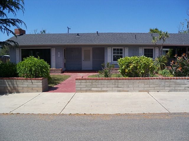 2nd image of 191 Pabst Ln