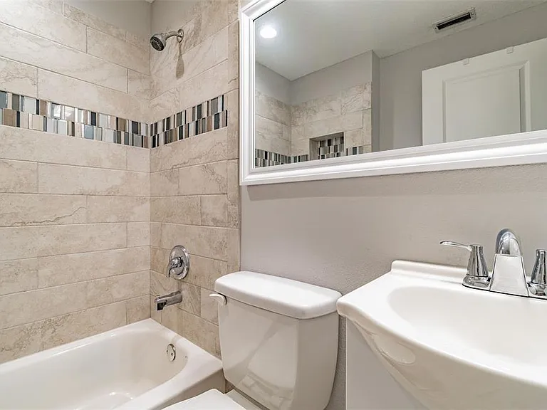 3208 W Napoleon Ave — Photo 32