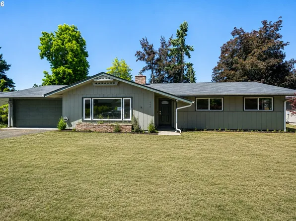 248 Hayes Ave, Cottage Grove, OR 97424