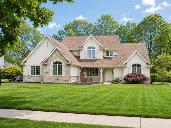 3435 Swan Ridge Ln, Maumee, OH 43537