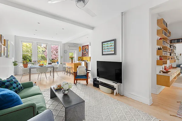 Sold by Compass | media 4