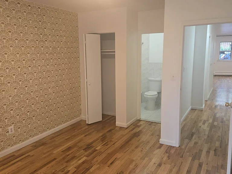 9 Hunterfly Pl #C1 — Photo 5