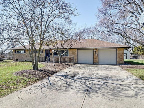 3rd image of 9161 Mary Haynes Dr