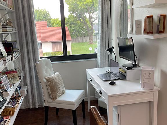 Versatile space den or office