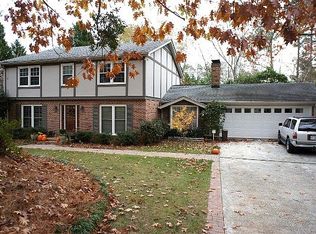 75 Brandon Ridge Dr, Sandy Springs, GA 30328