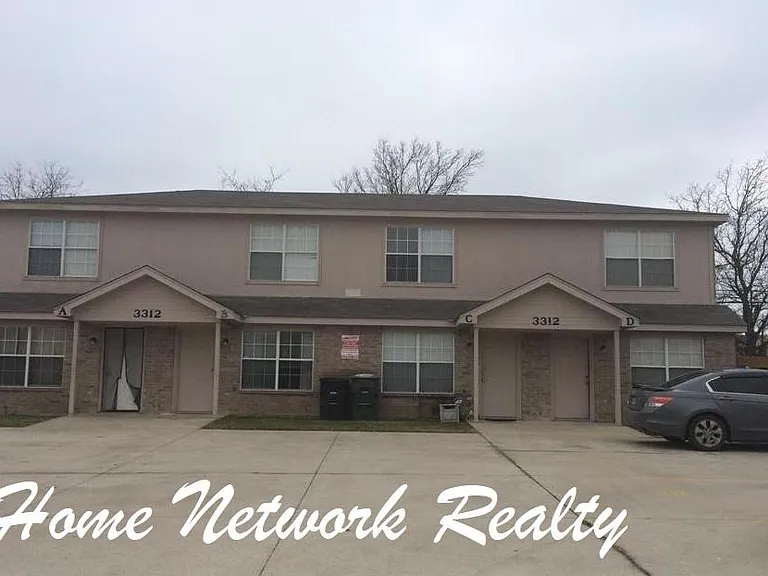 3312 Cantabrian Dr #B — Photo 1
