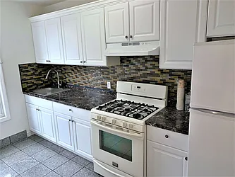 Rented by RealTegrity NY LLC