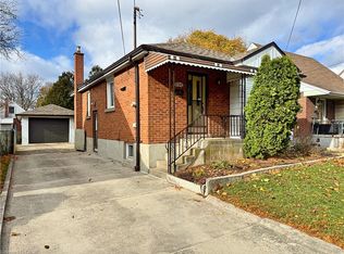 184 E 35th St, Hamilton, ON L8V 3Y2