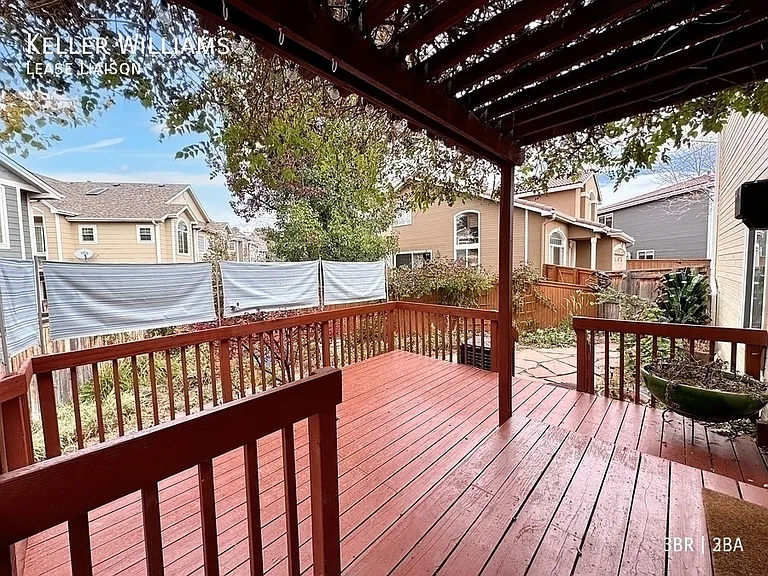 1237 Laurenwood Way — Photo 30