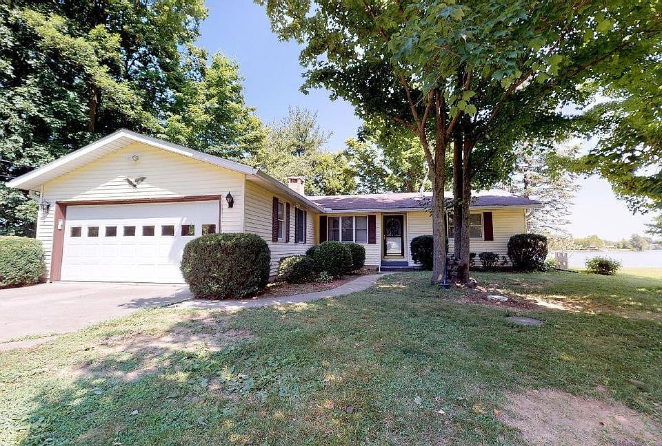 1st image of 728 Beach Dr