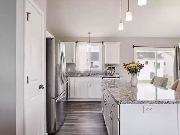 5th image of 15239 Tiger St NW