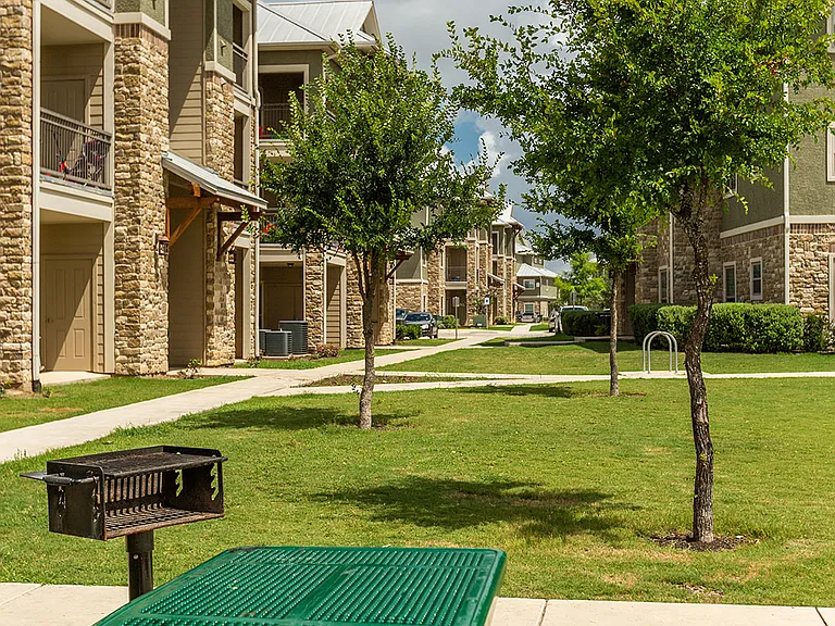 Freedom Hills Ranch Apartments — Photo 108