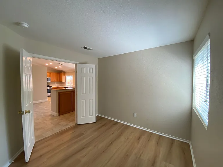 8091 Primoak Way — Photo 11