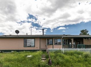 24600 Equestrian Dr, Tehachapi, CA 93561