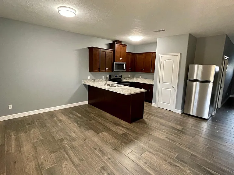 7918 N Kilarney Dr #1-4 — Photo 11