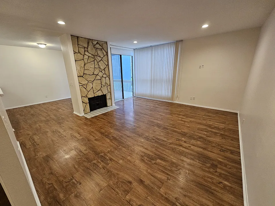 17711 Margate St #213